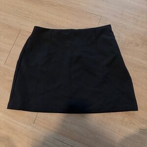 Abercrombie & Fitch Black Mini Skirt